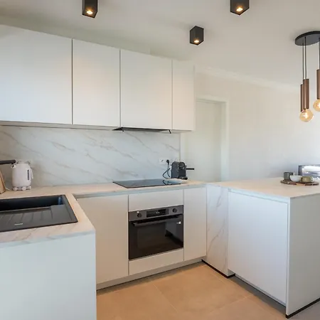Apartment Cosy Couples' Retreat With 2 Terraces *